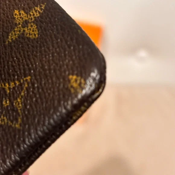 Louis Vuitton LV Vintage Pochette Cles Key Pouch W/ Box - Picture 6 of 12